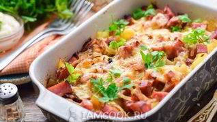 Картошка с ветчиной и сыром в духовке