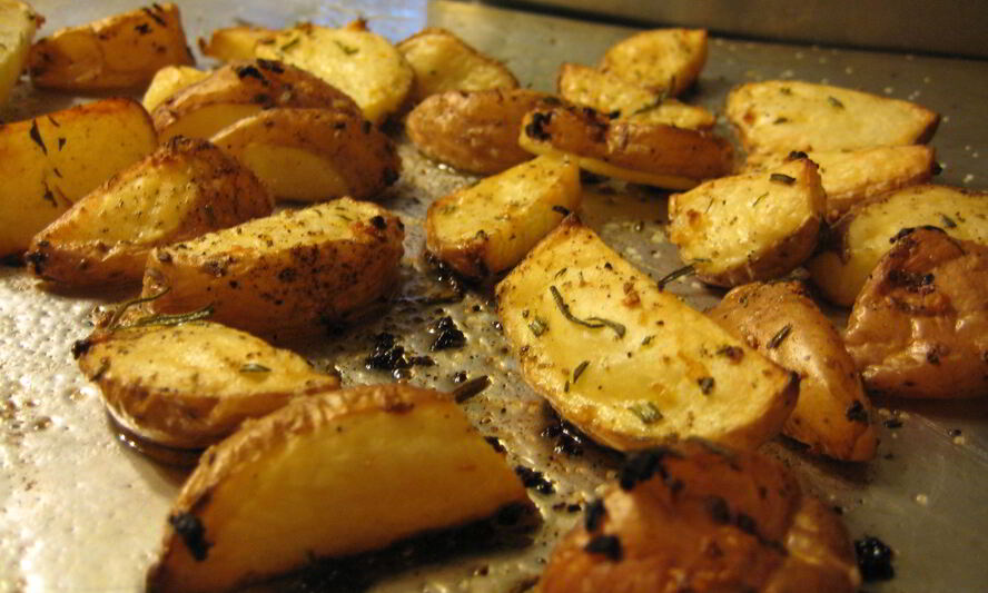 Рецепт картошки в духовке с чесноком