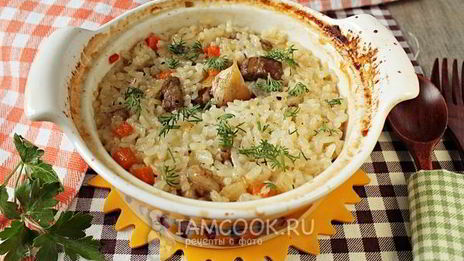 рис с мясом в горшочках в духовке