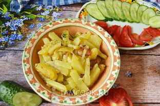 Жареная картошка на сливочном масле