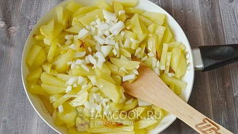 жареная картошка на сливочном масле