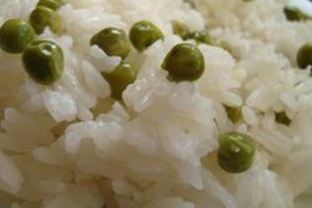 Жасминовый рис с горошком