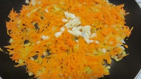 голубцы из пекинской капусты в кастрюле