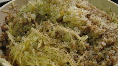 голубцы с гречкой и картофелем