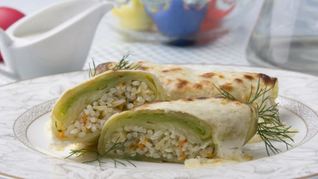 Голубцы с рисом и айвой