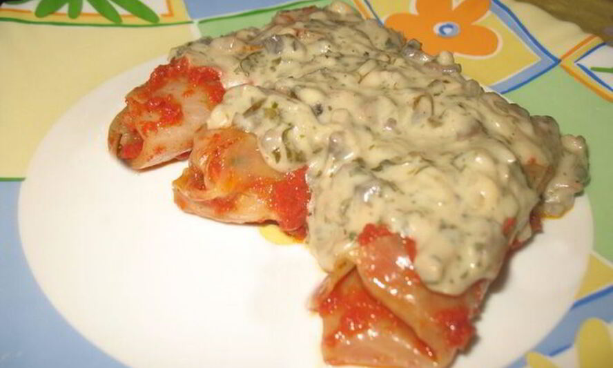 Рецепт постных голубцов с грибным соусом