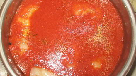 постные голубцы с грибным соусом