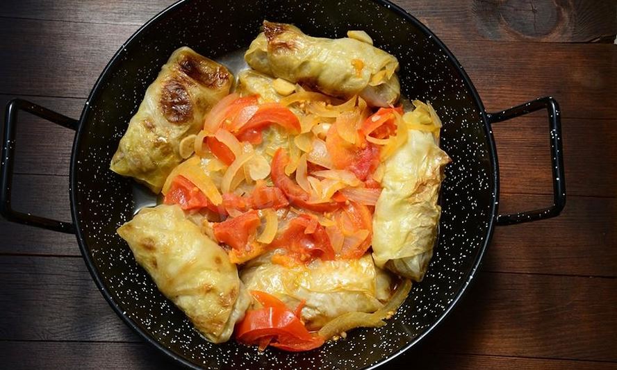 Рецепт замороженных голубцов на сковороде