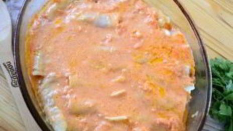 запеченные голубцы в сметане и кетчупе