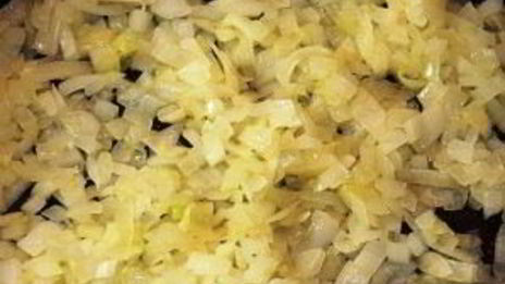 запеченные голубцы в сметанном соусе