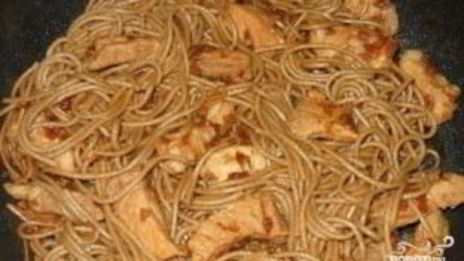 гречневая лапша со свининой