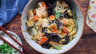 Древесные грибы с морковью