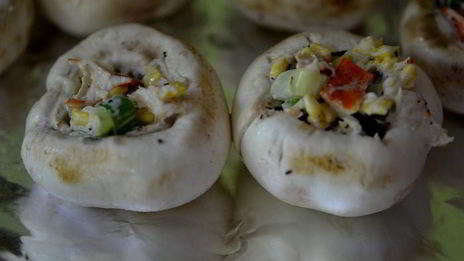 грибы фаршированные