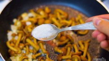 грибы лисички