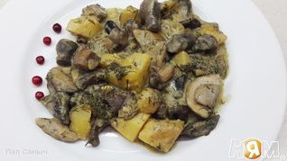 Грибы в сметане с картофелем
