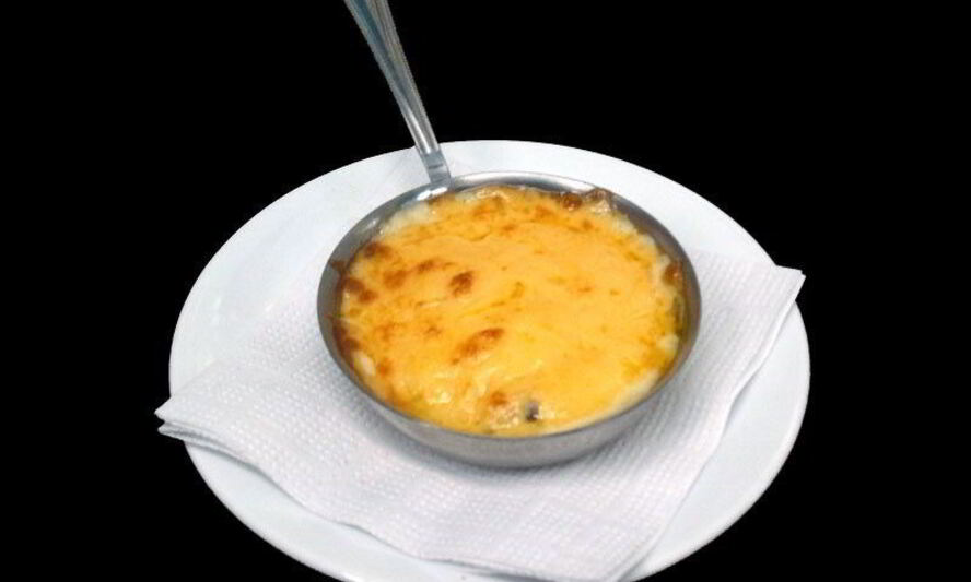 Рецепт грибов, запеченных в сметанном соусе