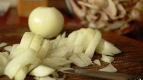 мидии и шампиньоны в сливках