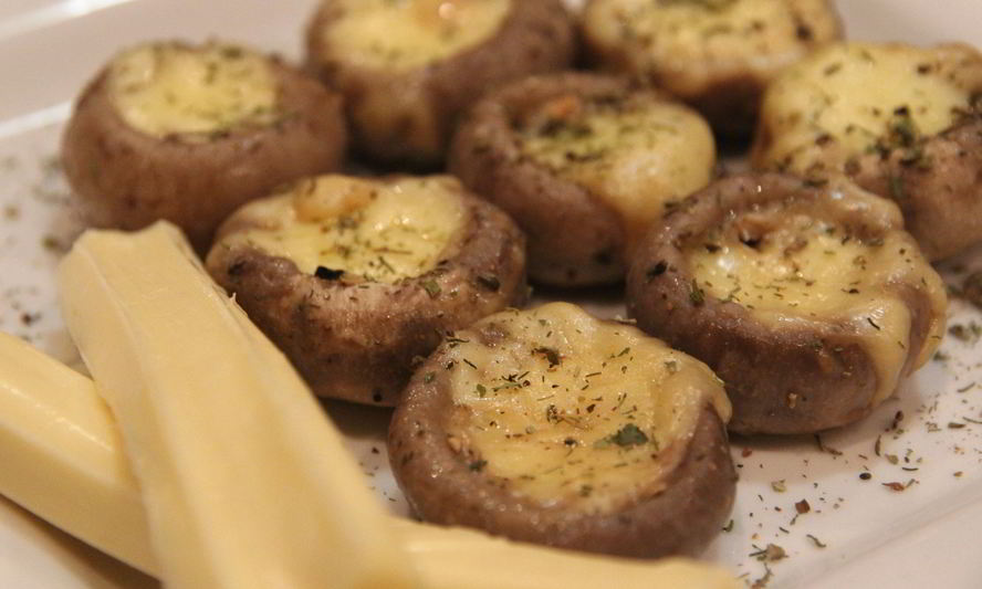 Рецепт шампиньонов с сулугуни