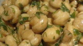 Шампиньоны в горчичном маринаде