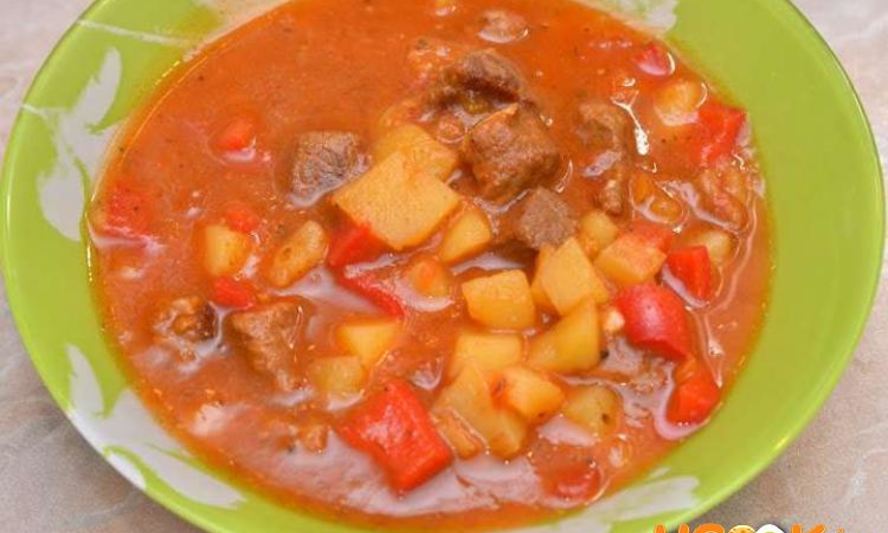 Рецепт гуляша из говядины в мультиварке