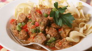 Гуляш из говяжьей печени