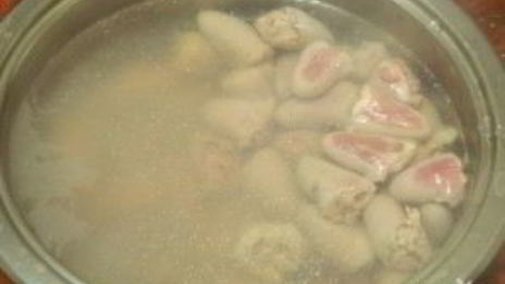 гуляш из куриных сердечек