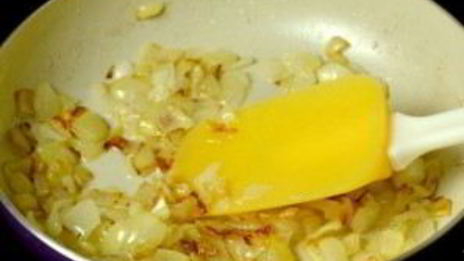 гуляш из свинины на сковороде