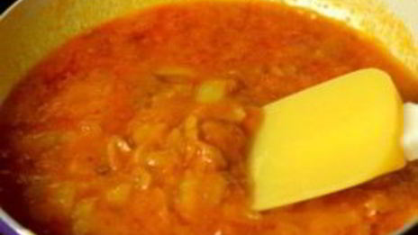 гуляш из свинины на сковороде