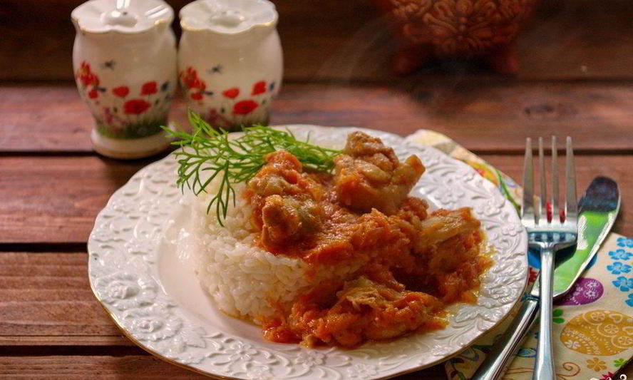 Рецепт гуляша куриного с подливкой