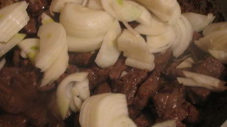 гуляш пикантный