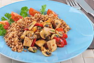 Гуляш с грибами