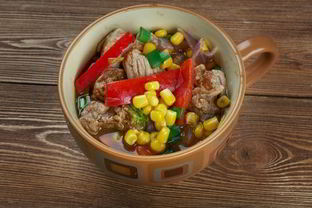 Гуляш с кукурузой