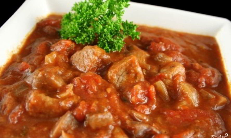 Рецепт гуляша с подливой