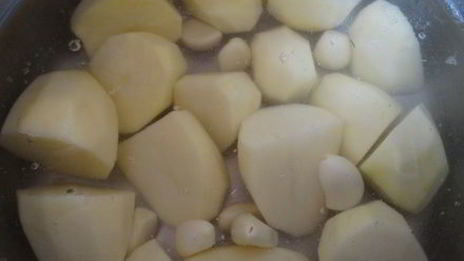 картофельное пюре с чесноком