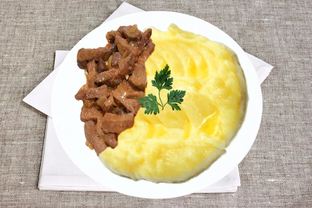 Картофельное пюре с яйцом на сливках