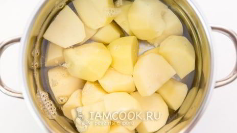 картофельное пюре со шпинатом и чесноком