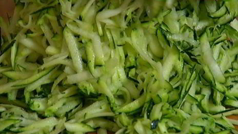 котлетки из индейки с цукини и мятой