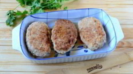 котлеты под шубой с помидорами и сыром