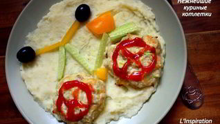 Куриные котлетки с кабачком и сыром