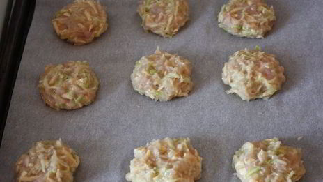 куриные котлетки с кабачком и сыром