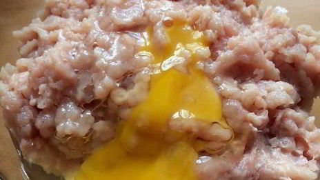 куриные котлеты с кабачком и зеленью