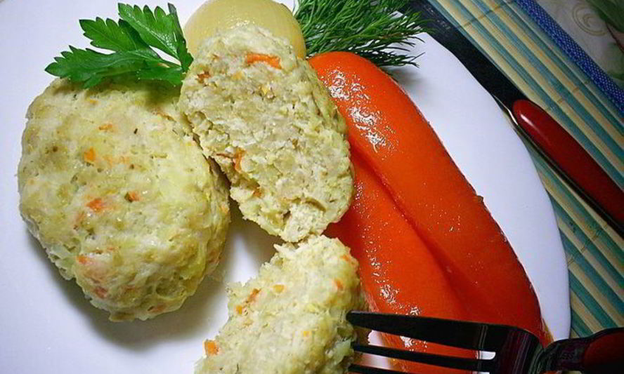 Рецепт паровых куриных котлеток с овощами и овсянкой