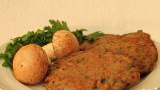 Печеночные котлеты с грибами