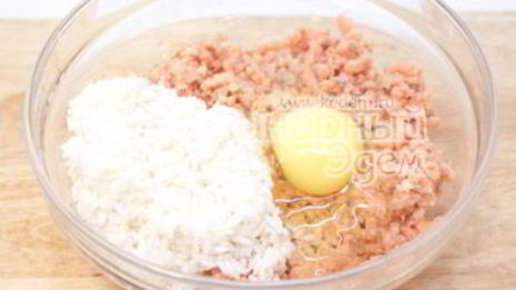 рыбные котлеты с рисом