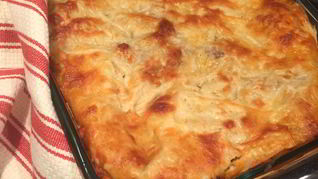 Лазанья с фаршем и белым соусом