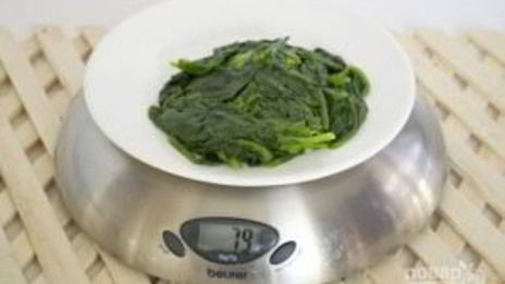 домашняя паста со шпинатом и томатами