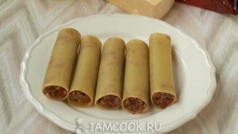 каннелони под соусом бешамель