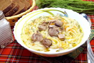 Лапша с куриной печенью