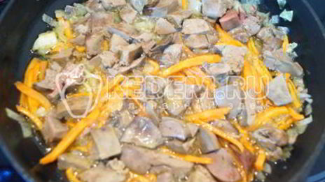 лапша с куриной печенью