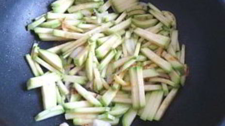 макароны с кабачками